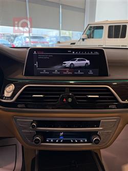 بي ام دبليو الفئة 7